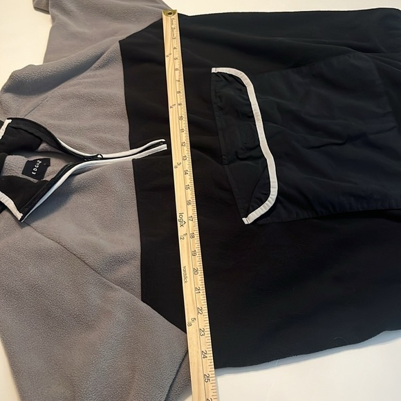 Edgar & Ash Black and Gray Front Pocket Quarter Zip Pullover Fleece Size XL - Picture 3 of 11